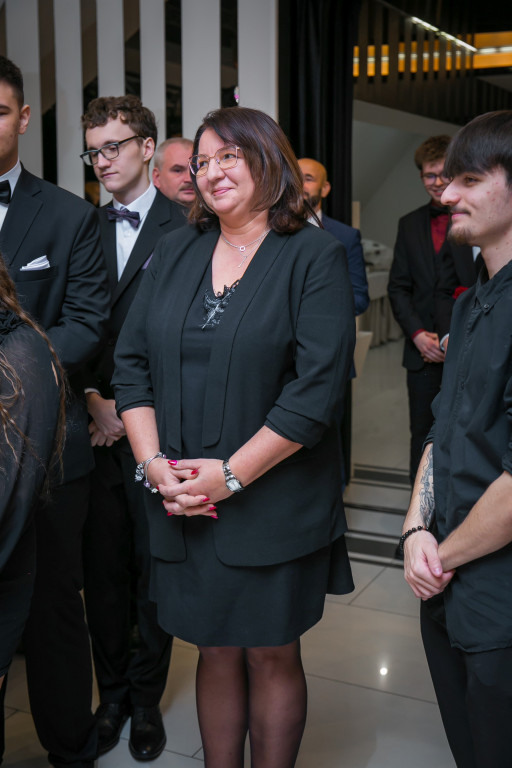 Studniówka Budowlanki i świetna zabawa