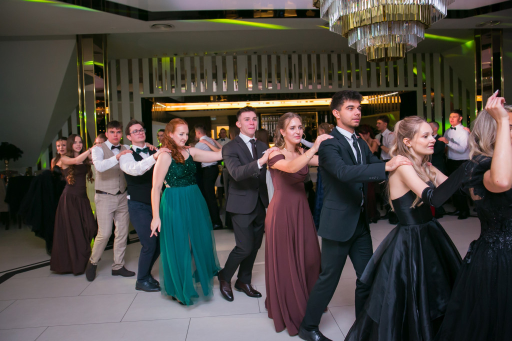 Studniówka Budowlanki i świetna zabawa