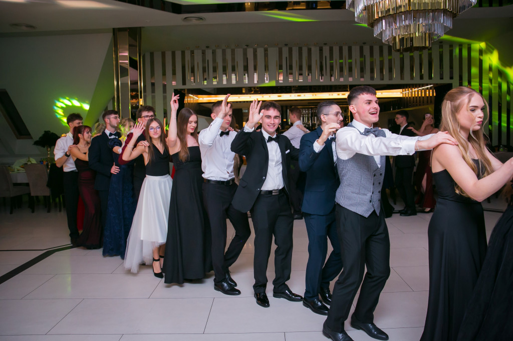 Studniówka Budowlanki i świetna zabawa