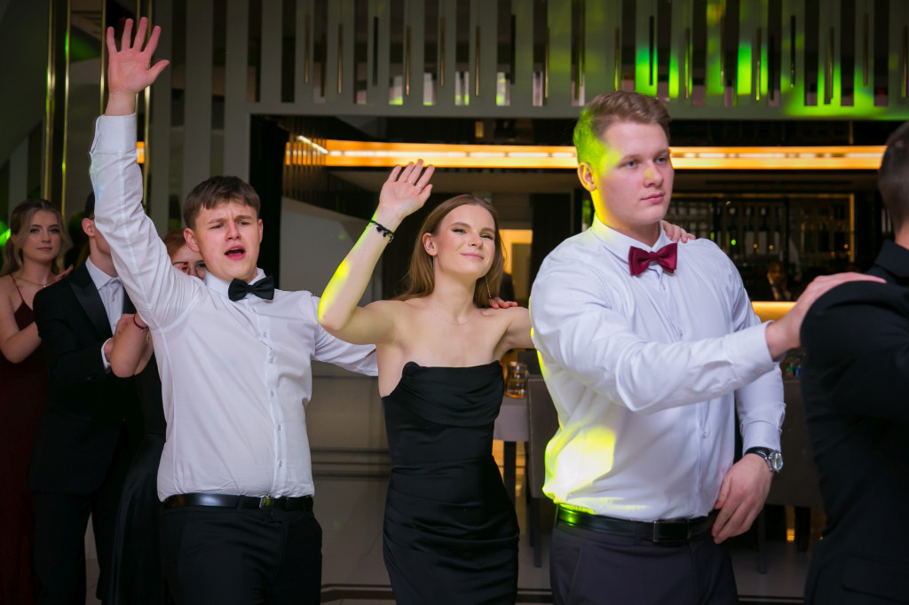 Studniówka Budowlanki i świetna zabawa