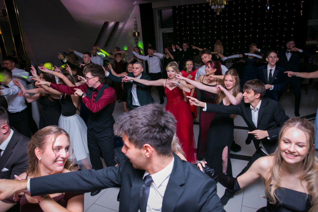 Studniówka Budowlanki i świetna zabawa