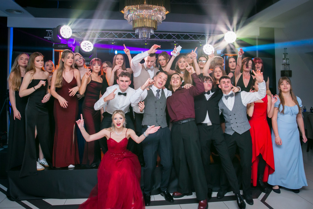 Studniówka Budowlanki i świetna zabawa