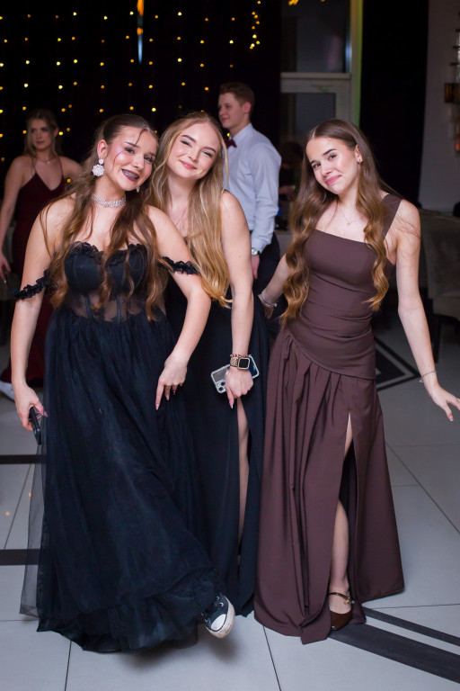 Studniówka Budowlanki i świetna zabawa