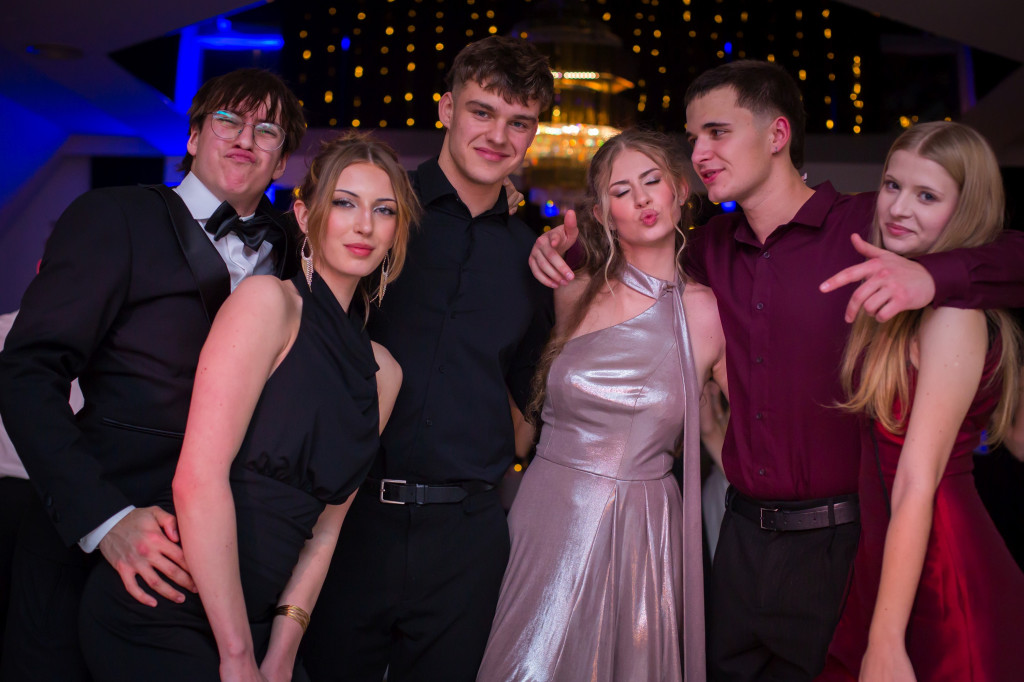 Studniówka Budowlanki i świetna zabawa