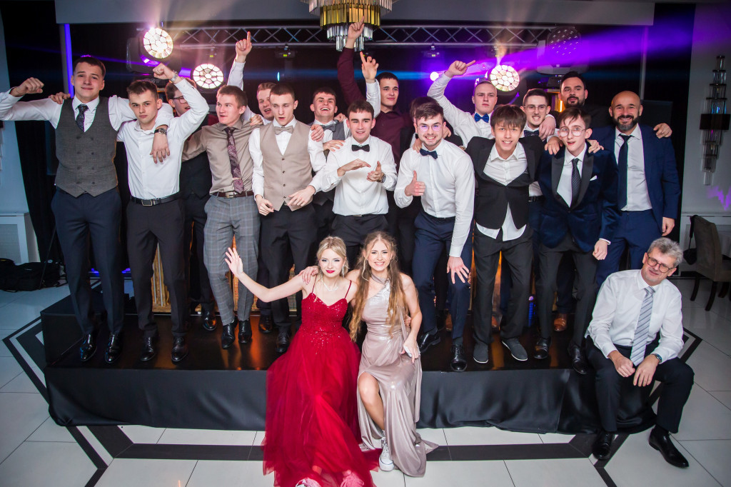 Studniówka Budowlanki i świetna zabawa