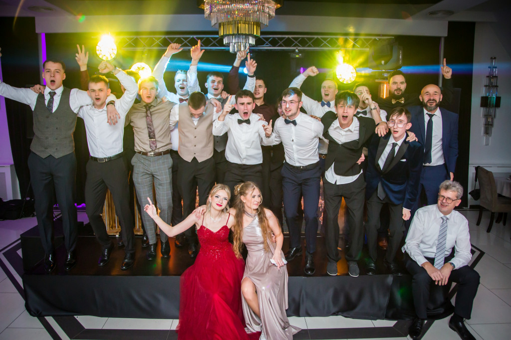 Studniówka Budowlanki i świetna zabawa