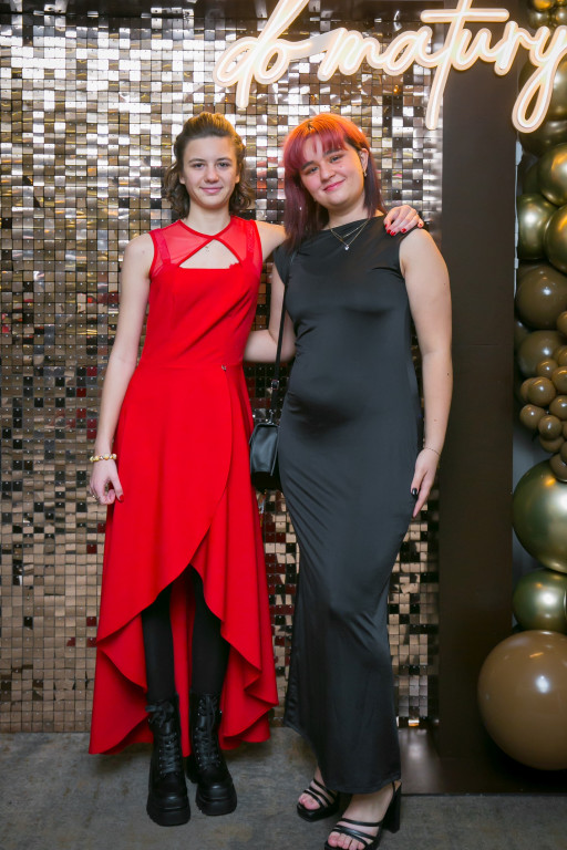 Studniówka Budowlanki i świetna zabawa