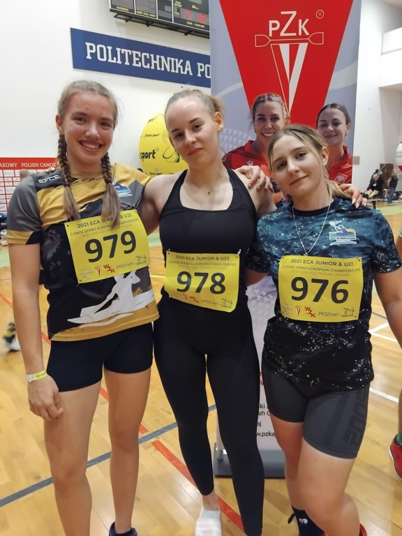 Zawodniczki z Nowego Chechła z medalami MP