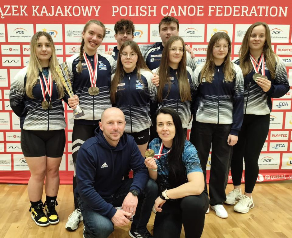 Zawodniczki z Nowego Chechła z medalami MP