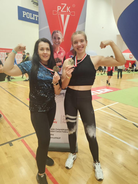 Zawodniczki z Nowego Chechła z medalami MP