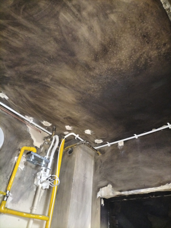 Pożar mieszkania. Potrzebna pomoc!