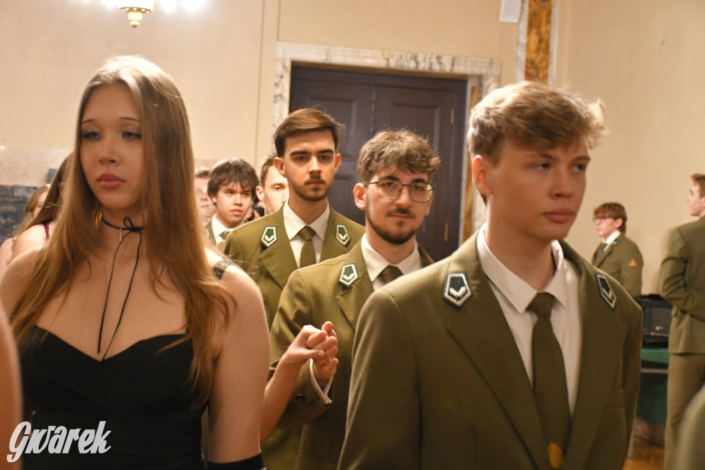 Studniówka w pałacu Donnersmarcka