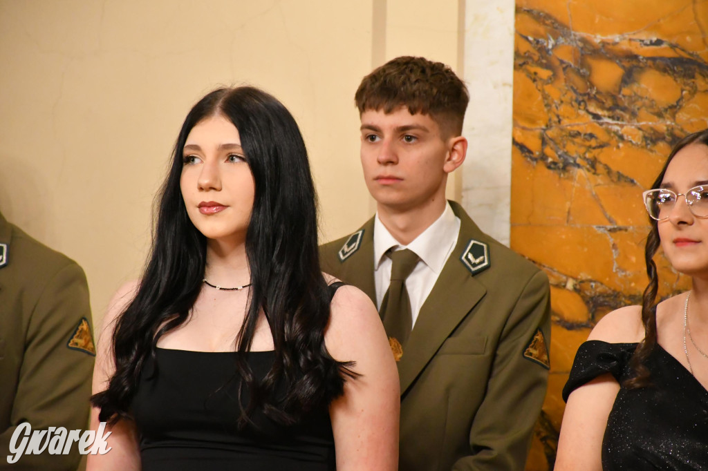 Studniówka w pałacu Donnersmarcka