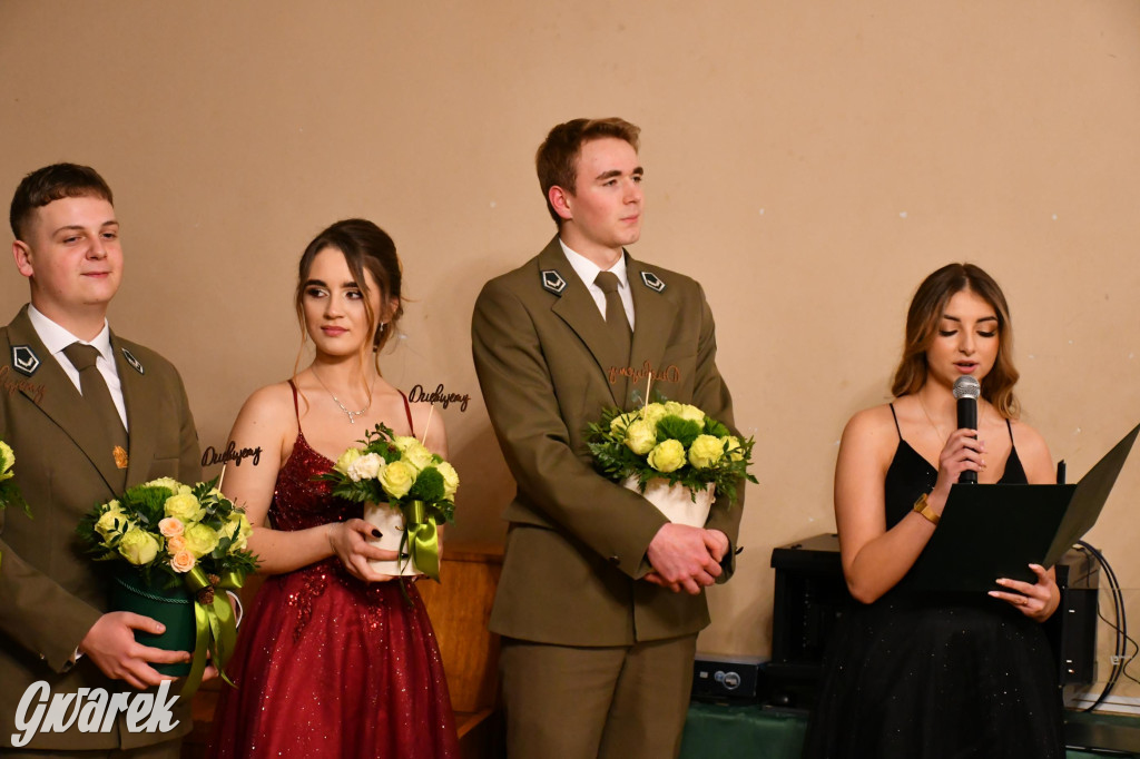 Studniówka w pałacu Donnersmarcka