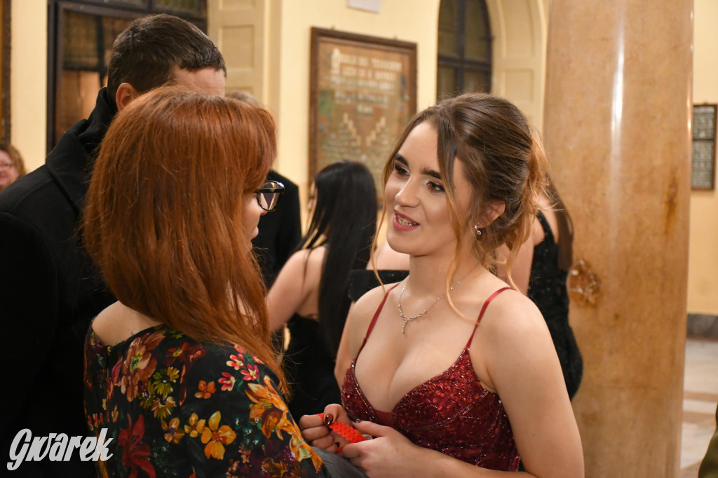 Studniówka w pałacu Donnersmarcka