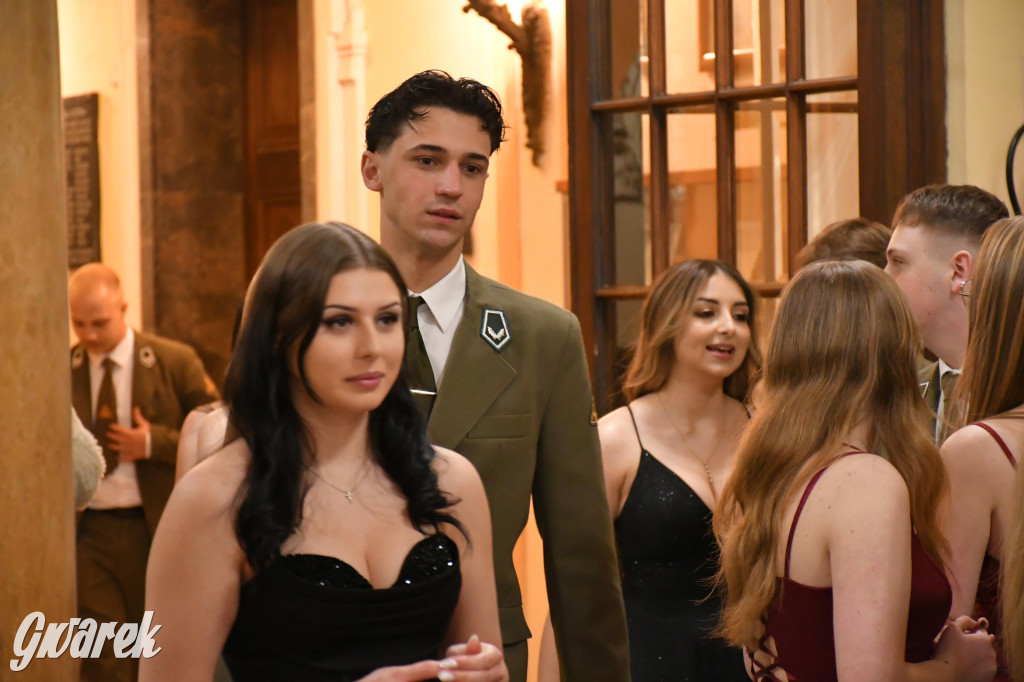 Studniówka w pałacu Donnersmarcka