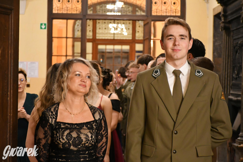 Studniówka w pałacu Donnersmarcka