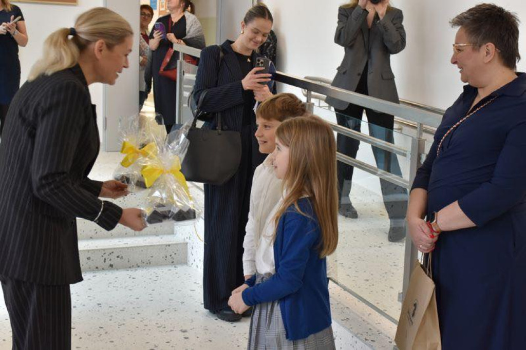 Ministra Nowacka, nauczyciele i rodzice