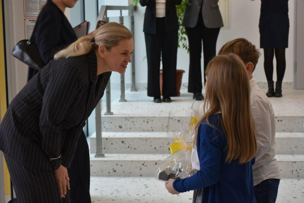 Ministra Nowacka, nauczyciele i rodzice