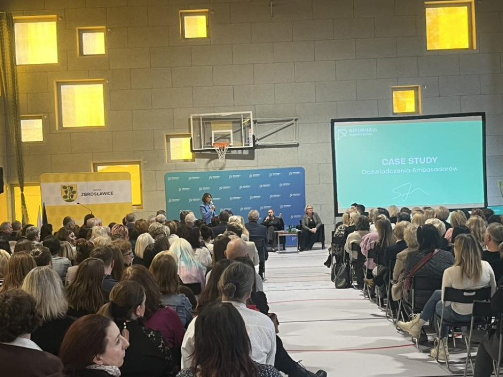 Ministra Nowacka, nauczyciele i rodzice