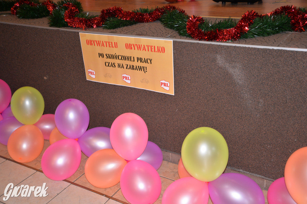 Bal w stylu PRL. Dla seniorów