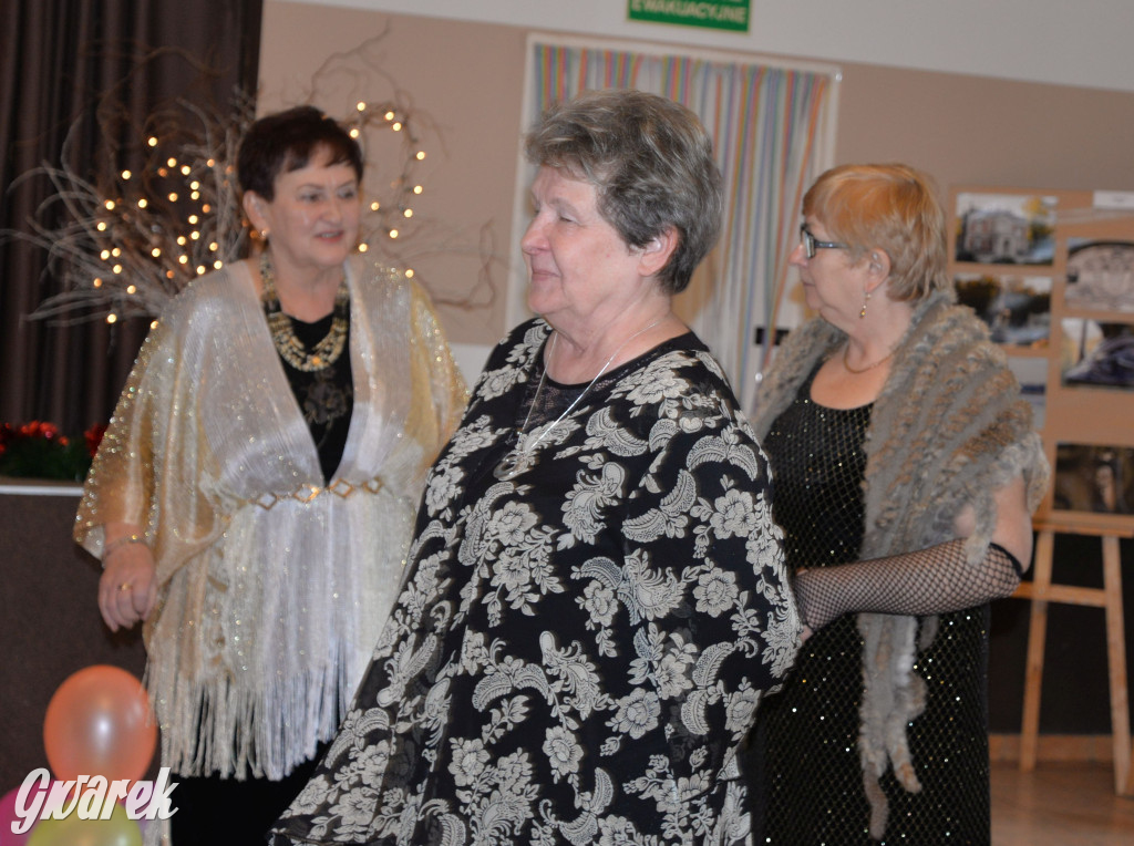 Bal w stylu PRL. Dla seniorów