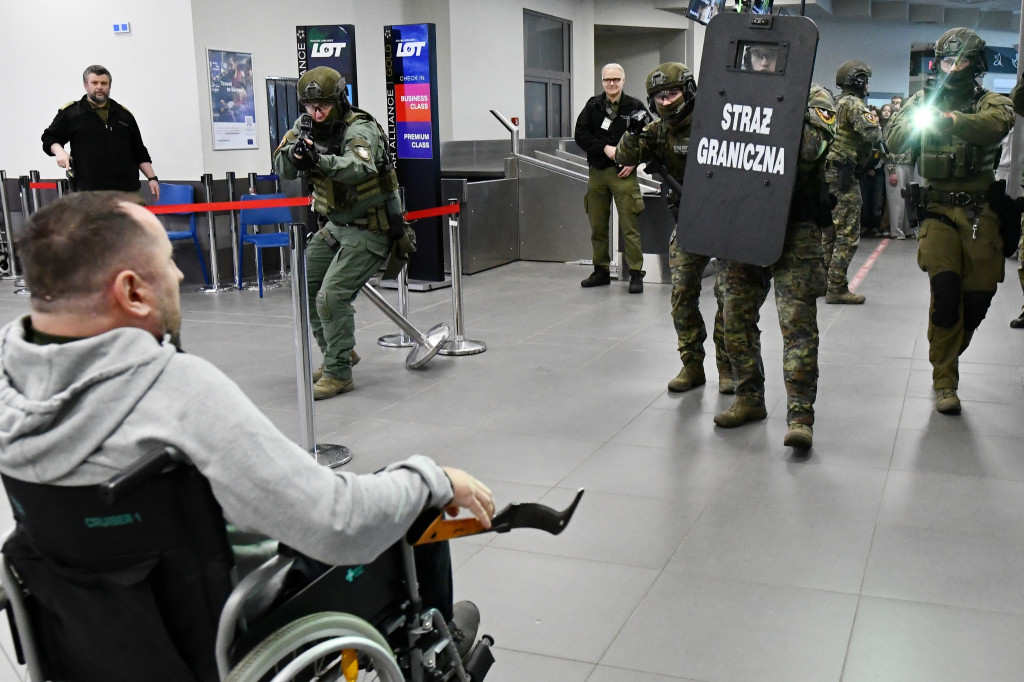 Akcja na lotnisku w Pyrzowicach, awantura i…
