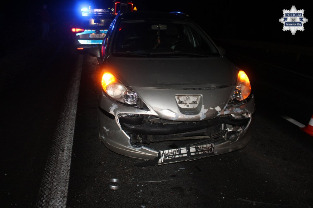 Wypadek na obwodnicy. Dwie osoby w szpitalu