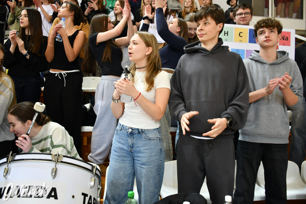 Piłkarze ręczni grali ku pamięci Damiana Chlebosza