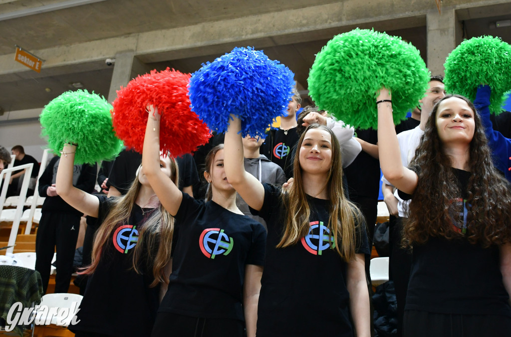 Piłkarze ręczni grali ku pamięci Damiana Chlebosza