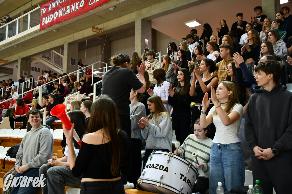 Piłkarze ręczni grali ku pamięci Damiana Chlebosza