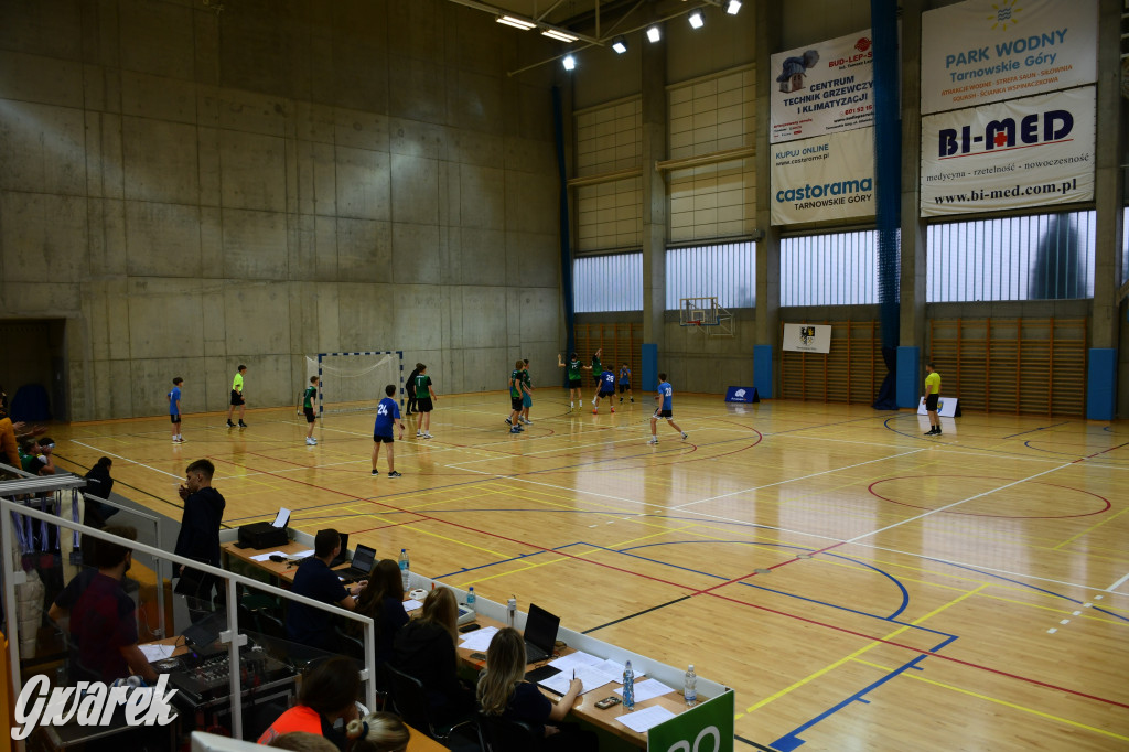 Piłkarze ręczni grali ku pamięci Damiana Chlebosza