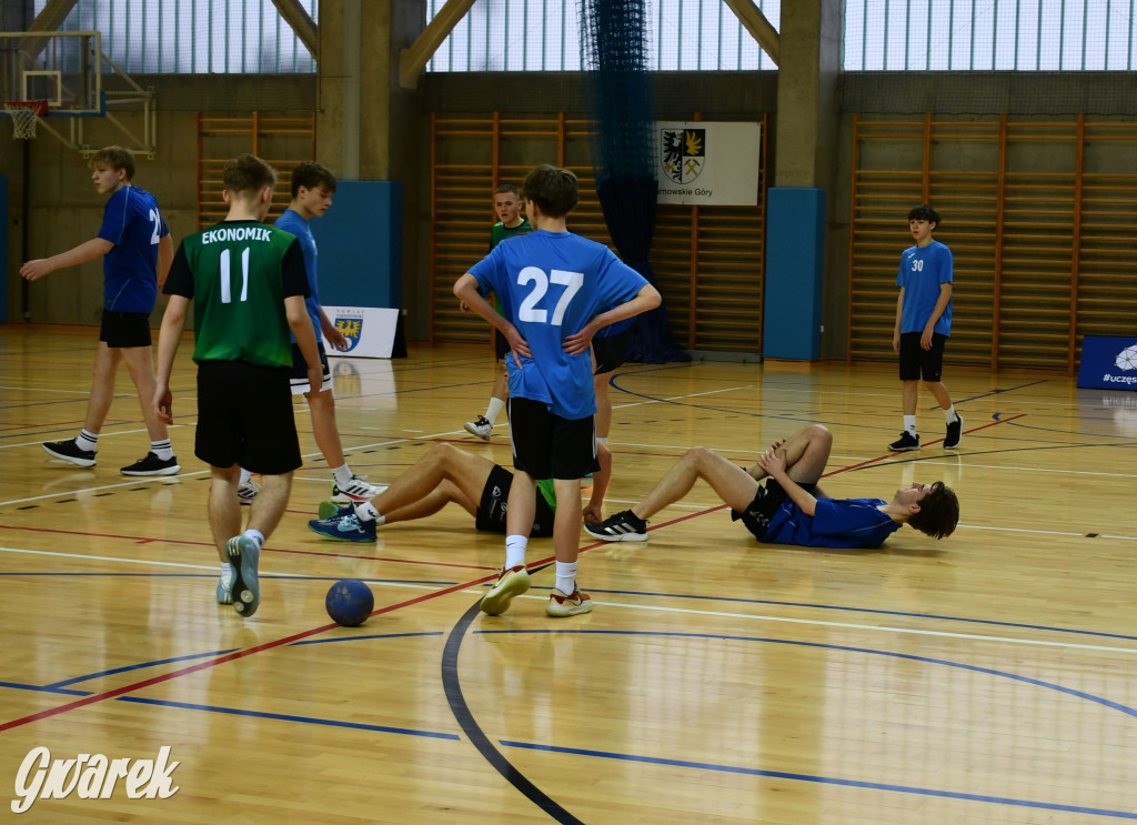 Piłkarze ręczni grali ku pamięci Damiana Chlebosza