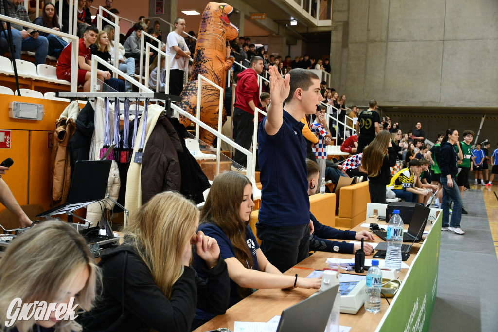 Piłkarze ręczni grali ku pamięci Damiana Chlebosza
