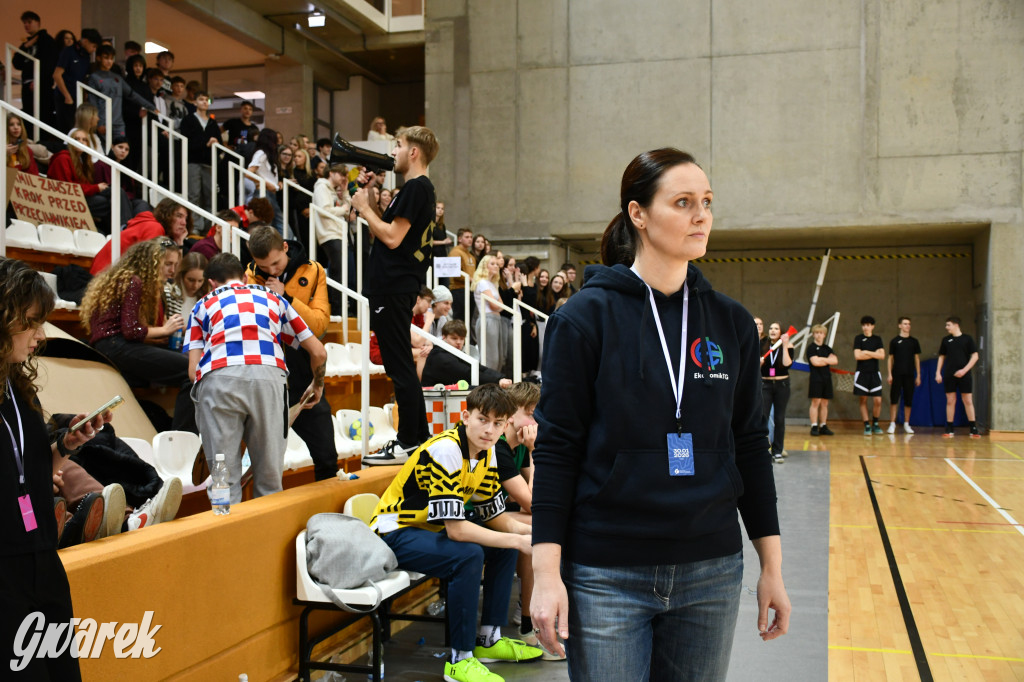 Piłkarze ręczni grali ku pamięci Damiana Chlebosza