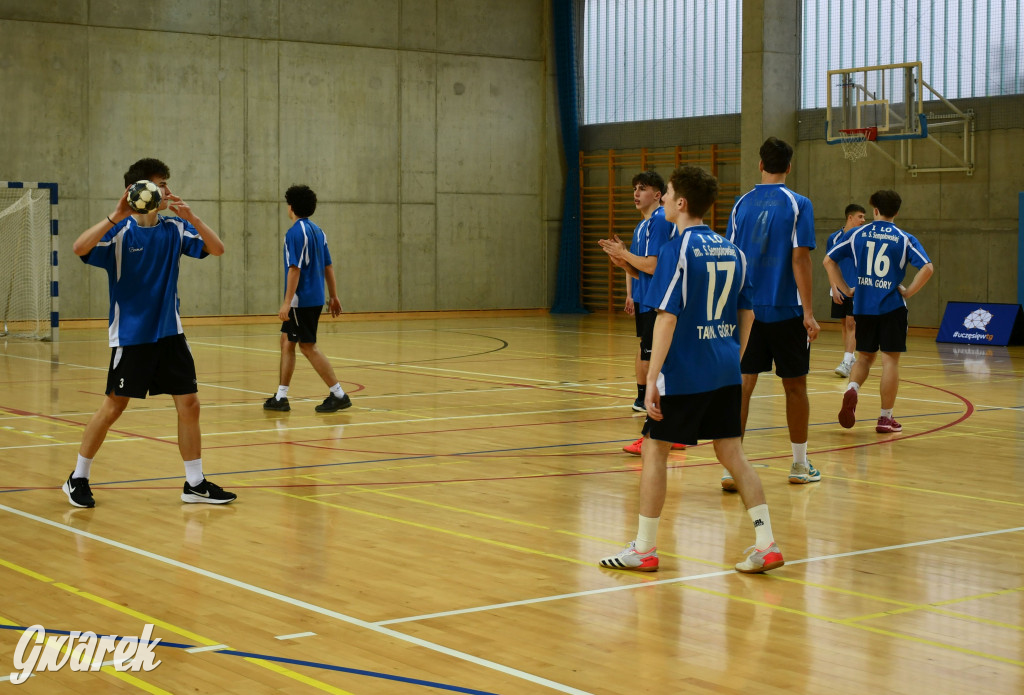 Piłkarze ręczni grali ku pamięci Damiana Chlebosza