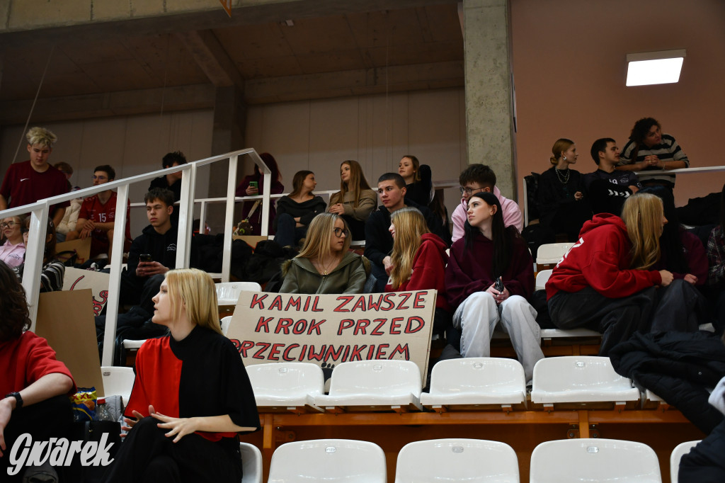 Piłkarze ręczni grali ku pamięci Damiana Chlebosza