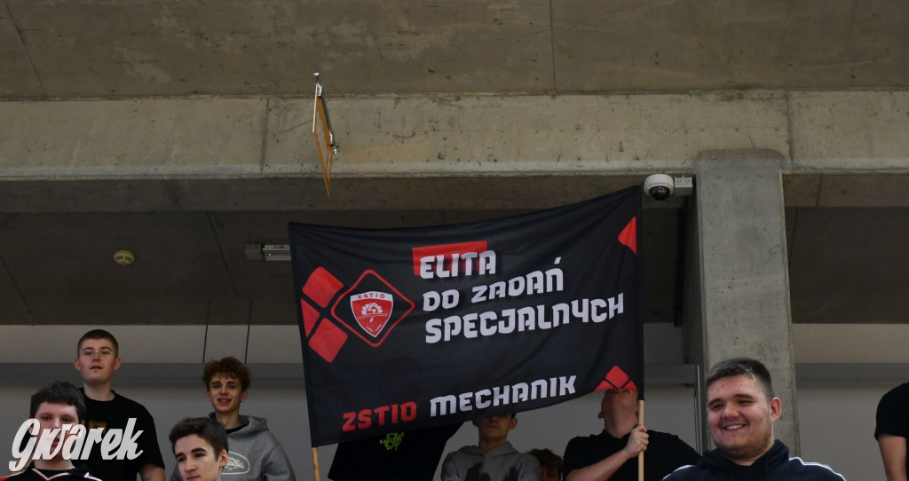 Piłkarze ręczni grali ku pamięci Damiana Chlebosza