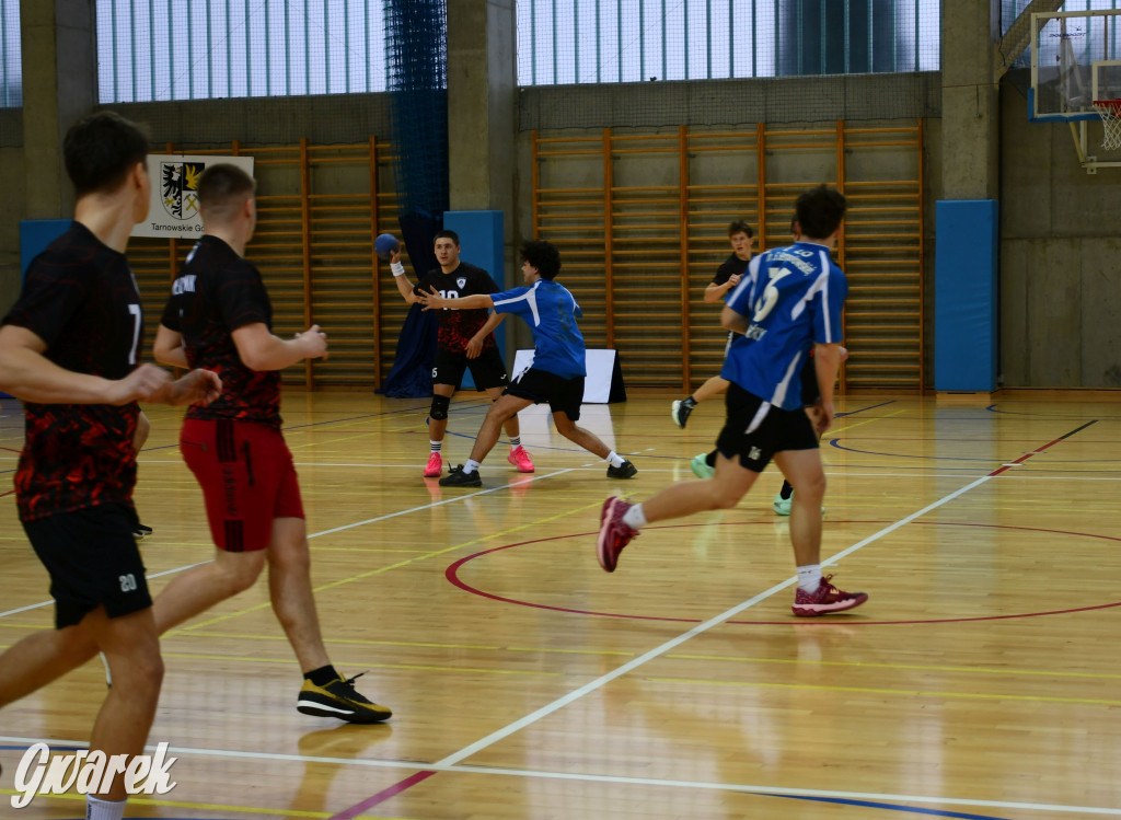 Piłkarze ręczni grali ku pamięci Damiana Chlebosza