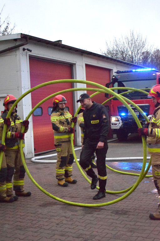 Pożegnanie strażackich emerytów. Wody nie zabrakło!