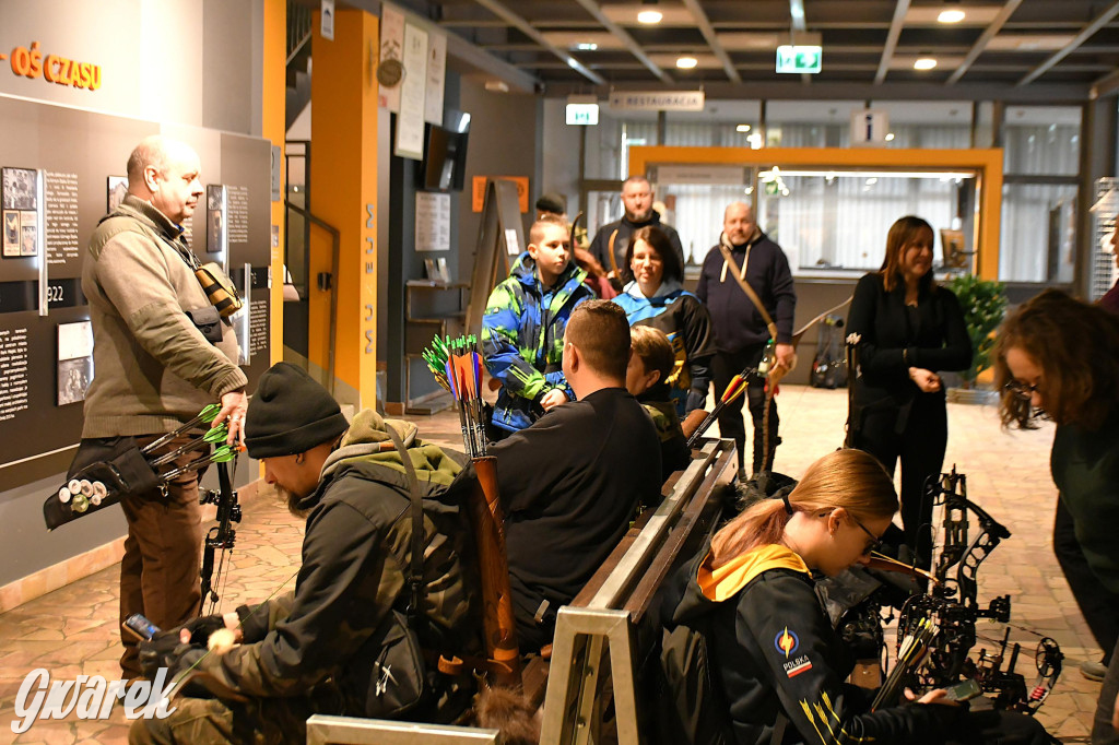 Historyczna „łucznicza szychta”. Zawody w kopalni srebra