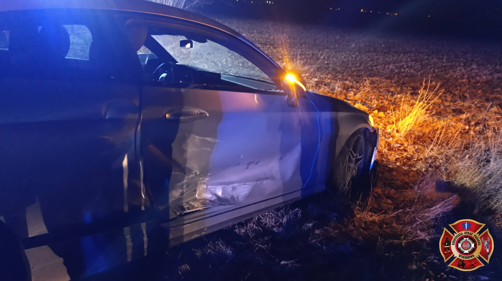 Powiat tarnogórski. Zderzenie Mercedesów na skrzyżowaniu