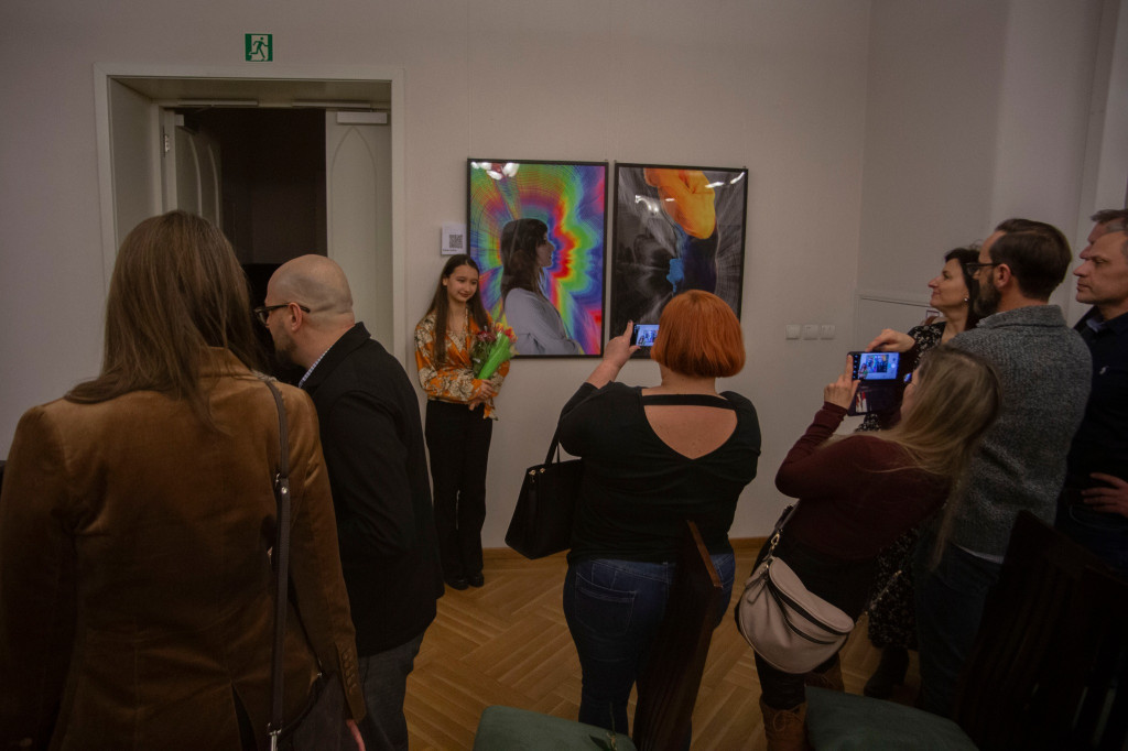 Zdolna młodzież. Dwie wystawy w pałacu