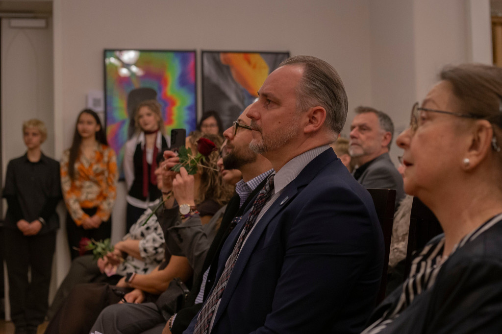 Zdolna młodzież. Dwie wystawy w pałacu