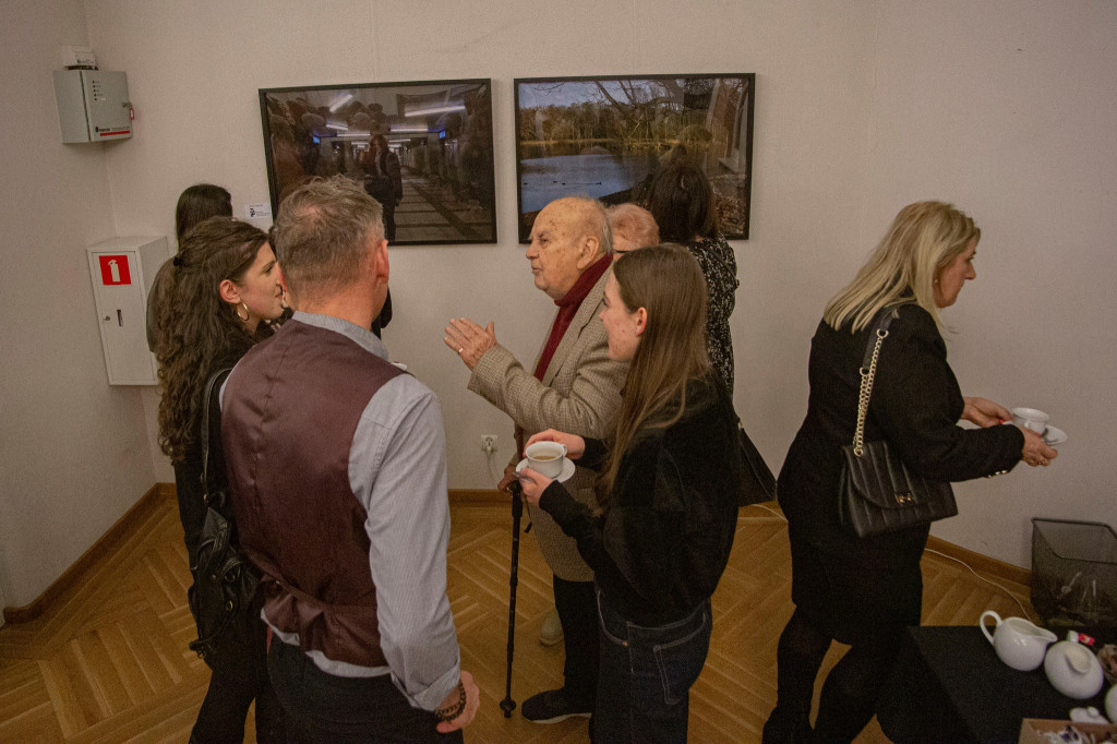 Zdolna młodzież. Dwie wystawy w pałacu