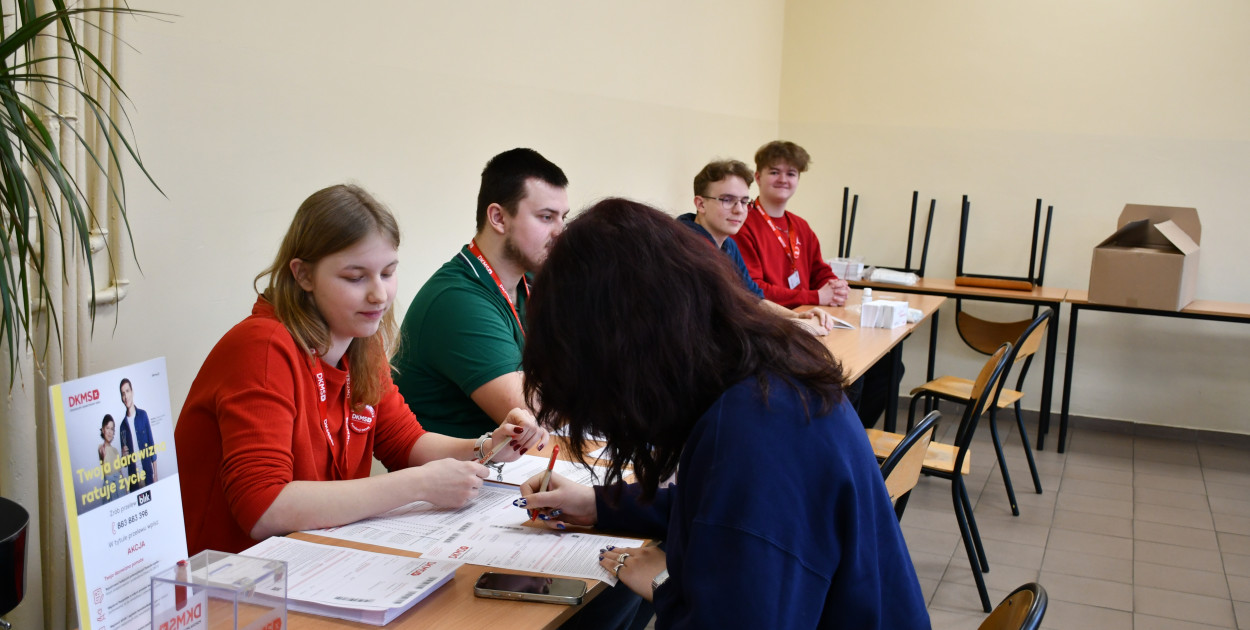 Gra o życie i kiermasz. Warto dziś wpaść do Mechanika