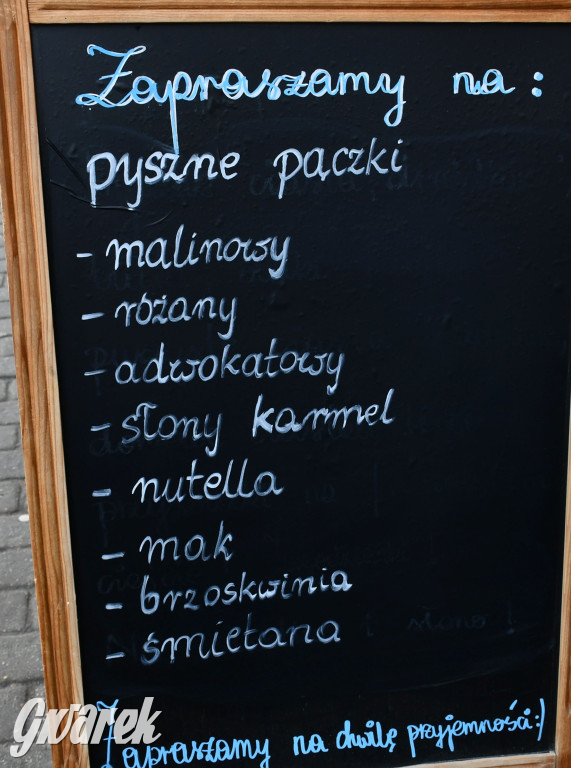 Pączki w Tarnowskich Górach. Z lukrem i bez cukru