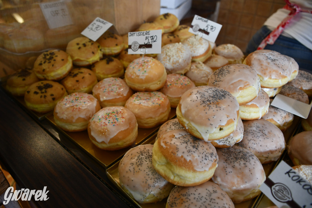 Pączki w Tarnowskich Górach. Z lukrem i bez cukru