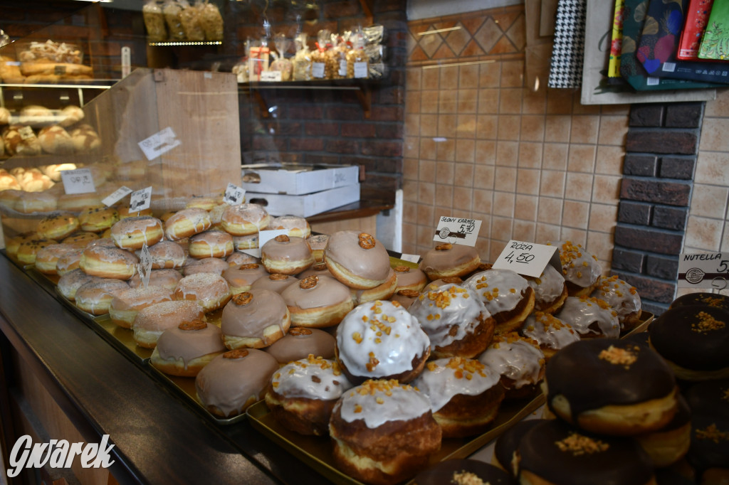 Pączki w Tarnowskich Górach. Z lukrem i bez cukru