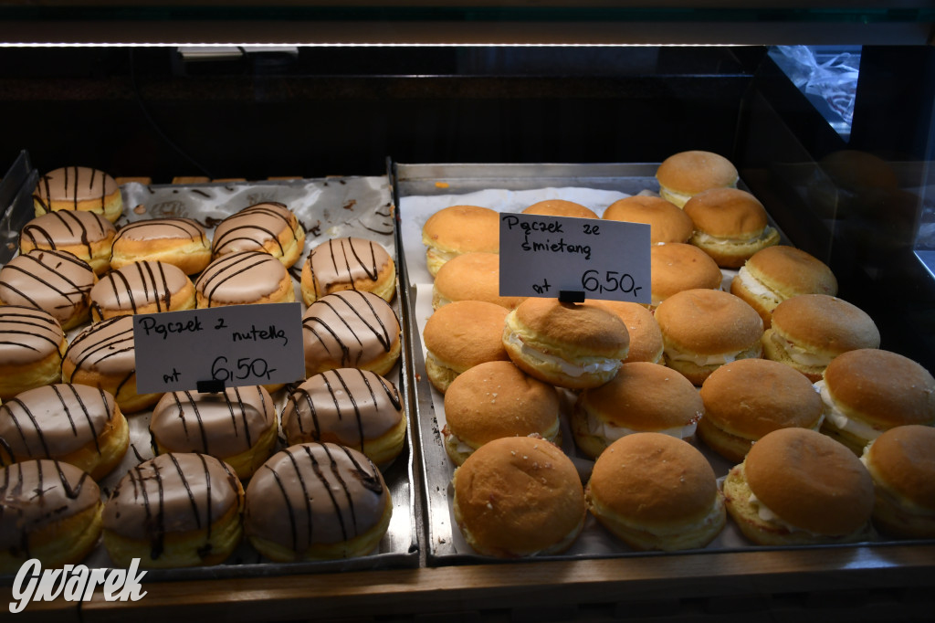 Pączki w Tarnowskich Górach. Z lukrem i bez cukru